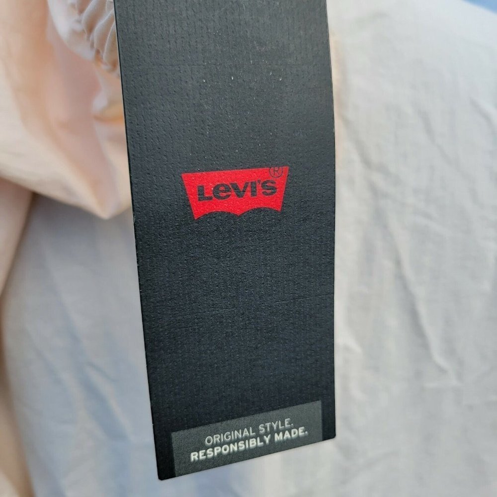 Levi's Windbreaker Jacket women's.  Size XL. New With Tags $79 - Picture 8 of 9